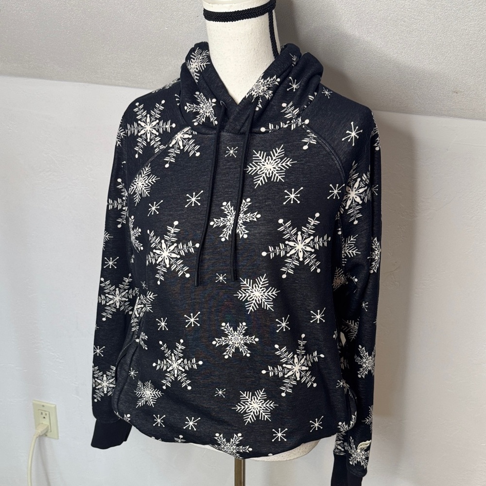 Fabletics Snowflake PrintDark Gray White Hoodie
